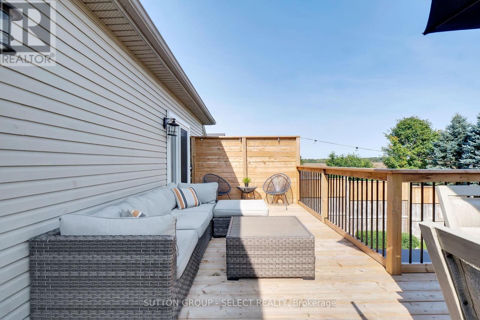 61 Willow Crescent, Strathroy-Caradoc (Ne), Ontario  N7G 4G3 - Photo 31 - X9385333