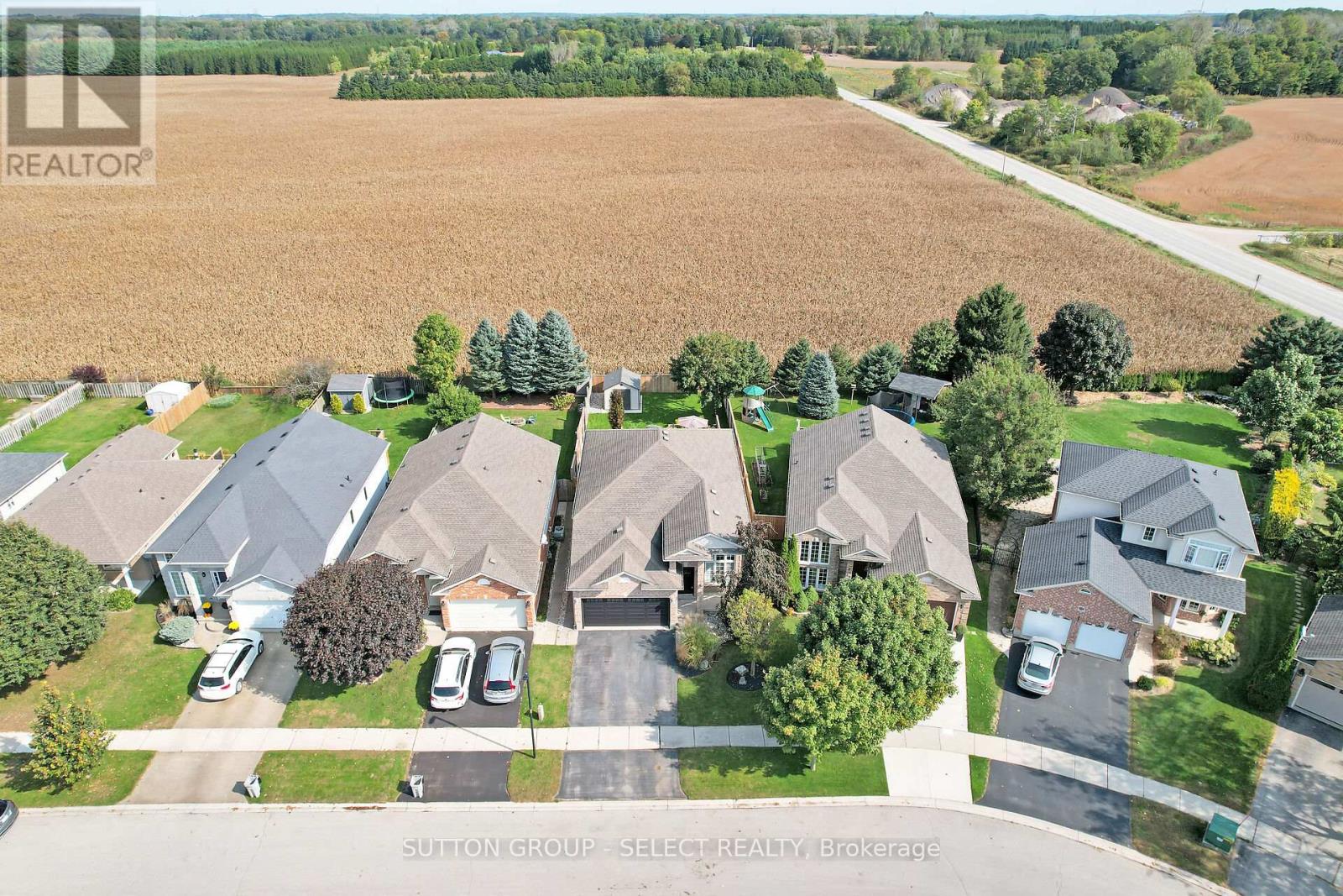 61 Willow Crescent, Strathroy-Caradoc (Ne), Ontario  N7G 4G3 - Photo 36 - X9385333