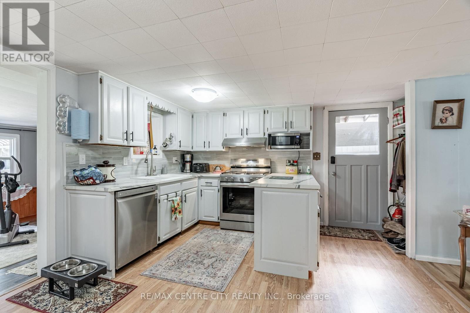 24 Addison Street, Bayham (Port Burwell), Ontario  N0J 1T0 - Photo 11 - X9385462