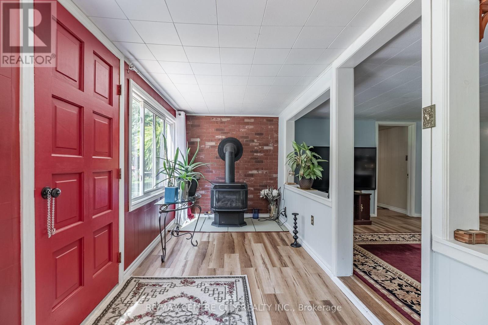 24 Addison Street, Bayham (Port Burwell), Ontario  N0J 1T0 - Photo 4 - X9385462