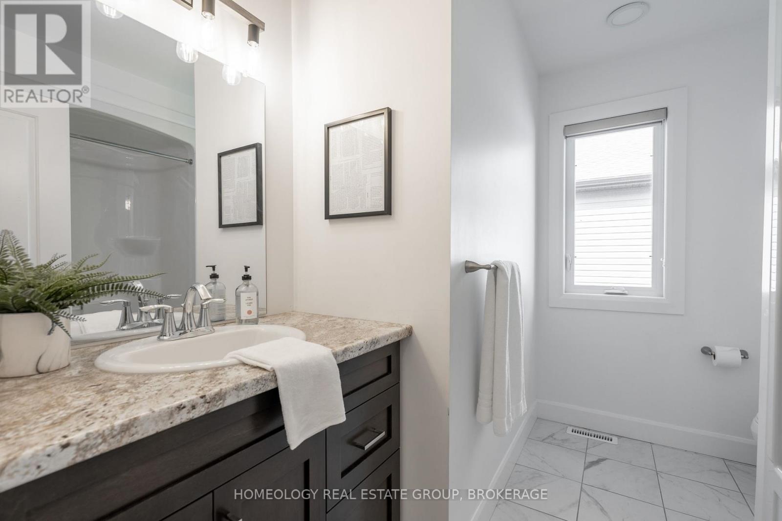 5 Armstrong Street, Strathroy-Caradoc (Mount Brydges), Ontario  N0L 1W0 - Photo 17 - X9385639