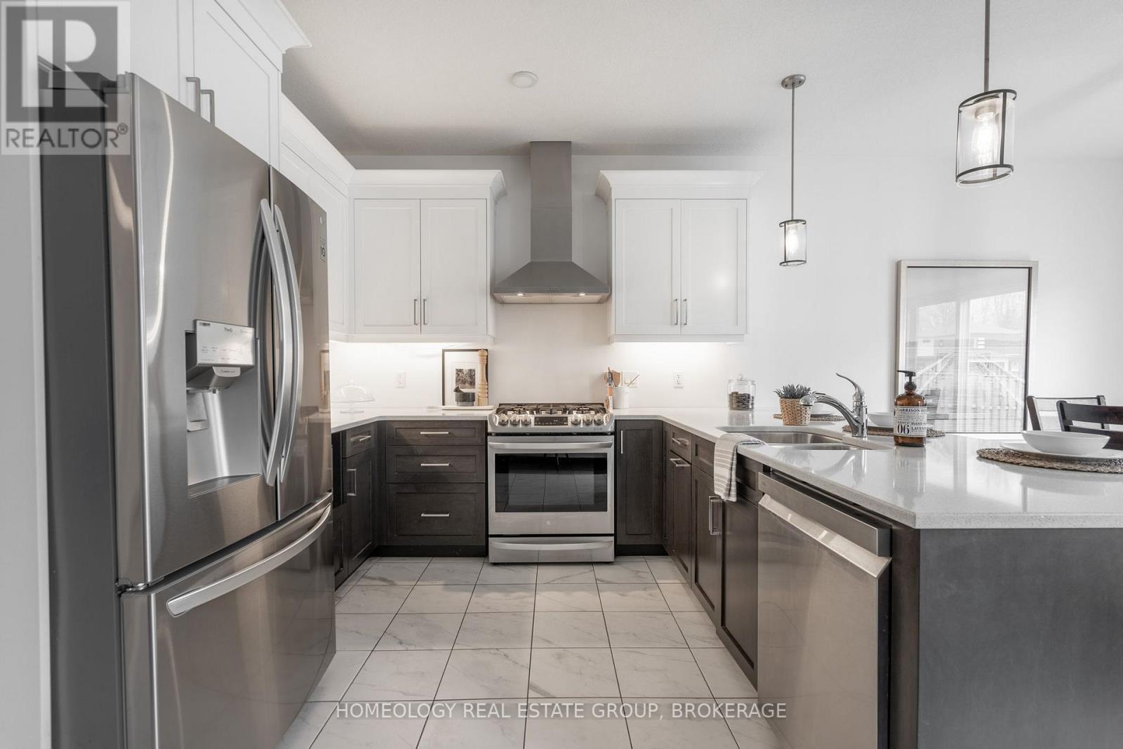 5 Armstrong Street, Strathroy-Caradoc (Mount Brydges), Ontario  N0L 1W0 - Photo 7 - X9385639