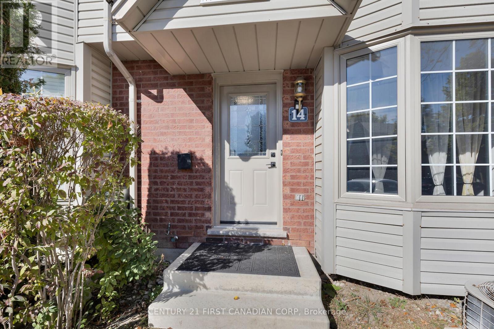 14 - 50 Chapman Court, London, Ontario  N6G 5E1 - Photo 2 - X9385745