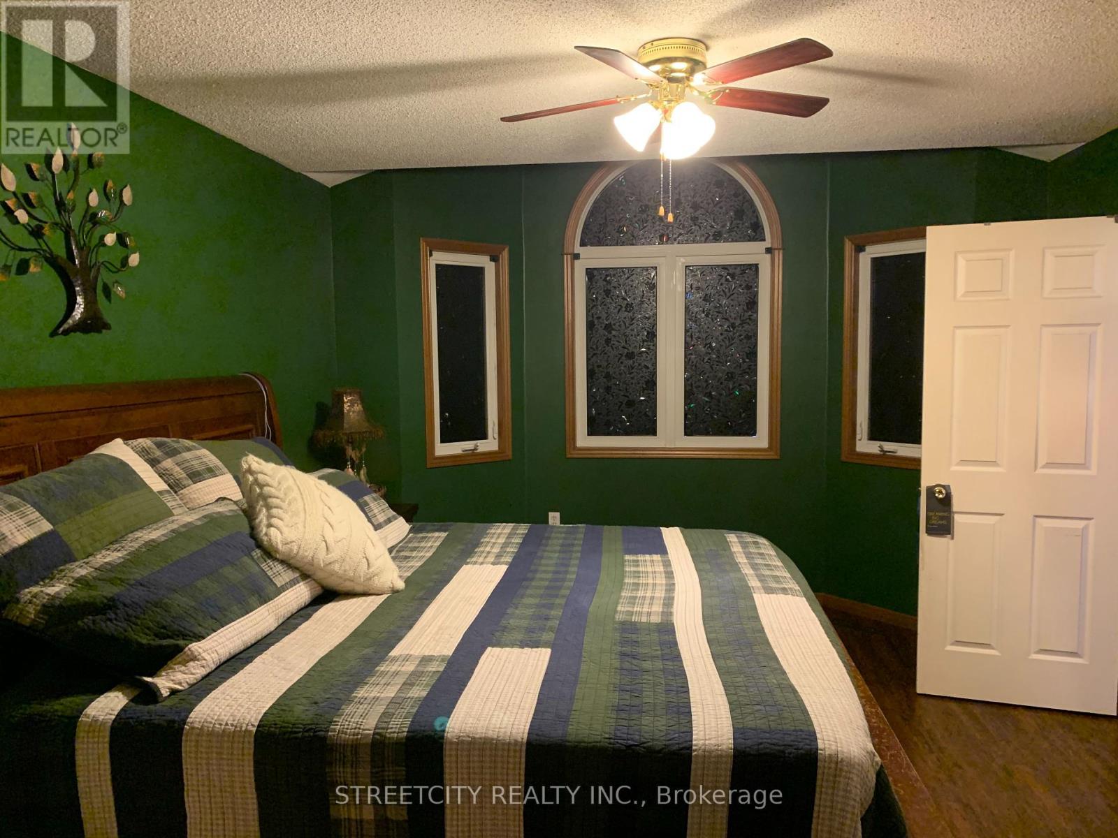 161 Roe Street, Southwest Middlesex (Glencoe), Ontario  N0L 1M0 - Photo 17 - X9385832
