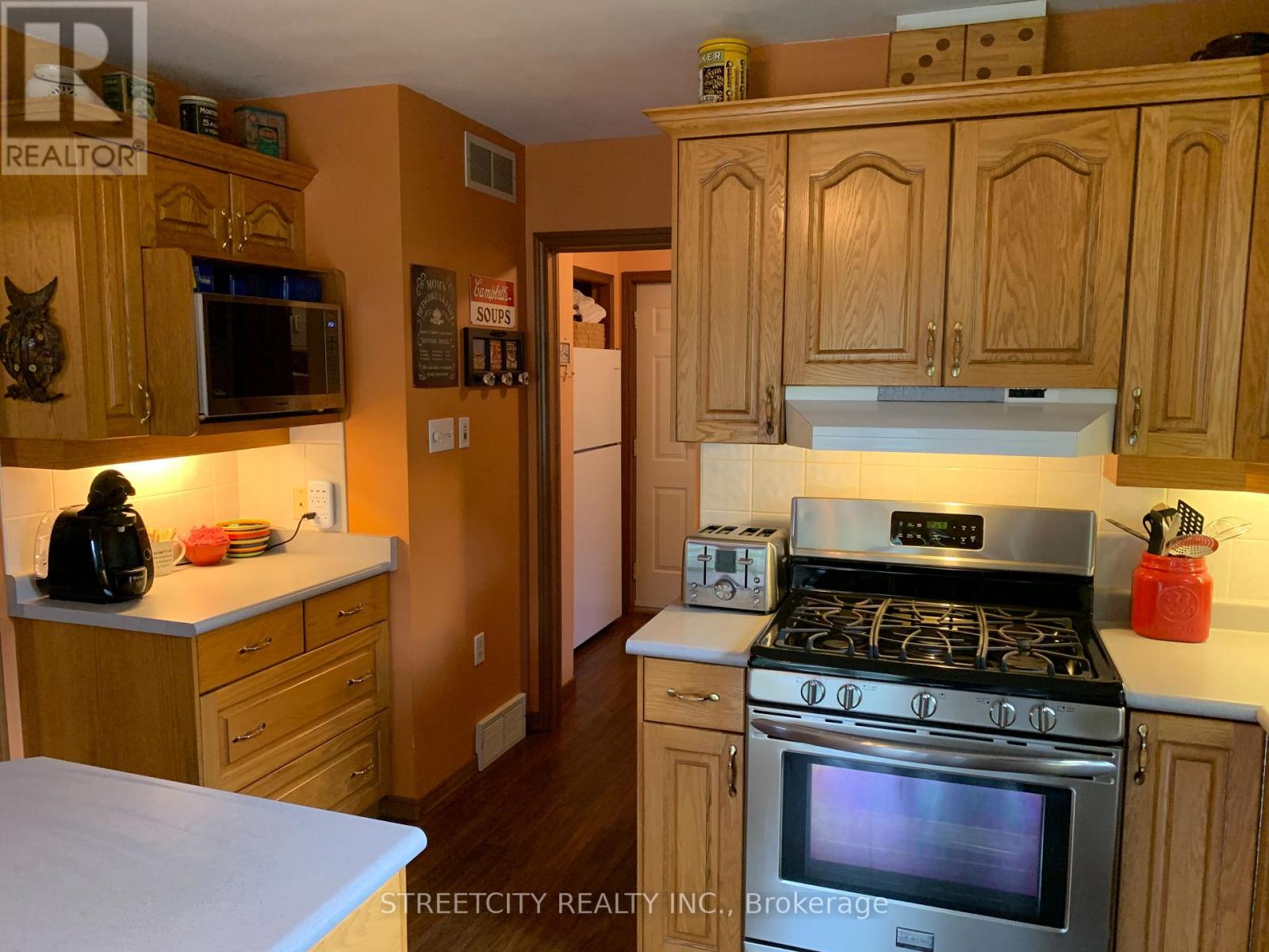161 Roe Street, Southwest Middlesex (Glencoe), Ontario  N0L 1M0 - Photo 9 - X9385832