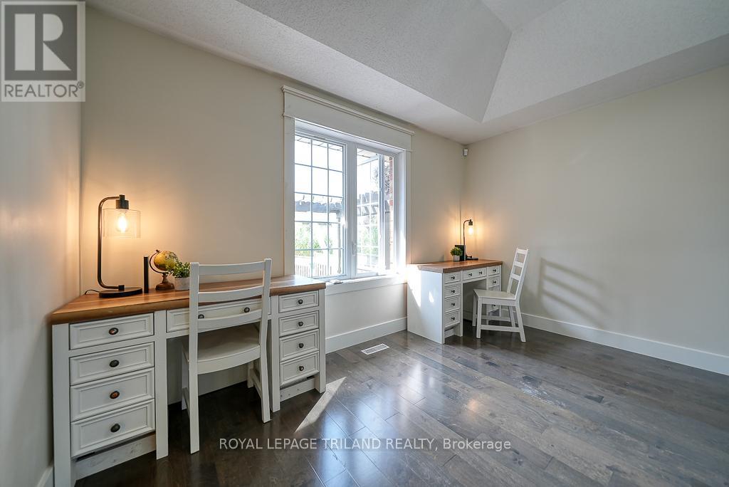 21 Oriole Crescent, Woodstock, Ontario  N4T 1T1 - Photo 8 - X9386028