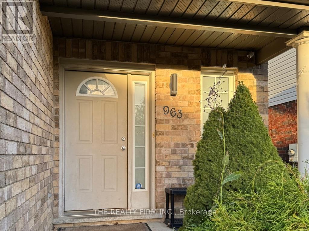 963 Bradshaw Crescent, London, Ontario  N5X 0B6 - Photo 2 - X9386161