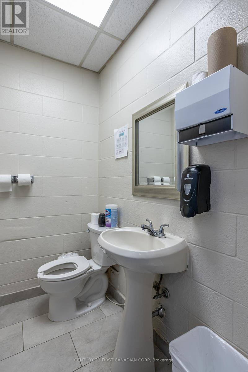 1697 Trafalgar Street, London, Ontario  N5W 1X2 - Photo 37 - X9386221
