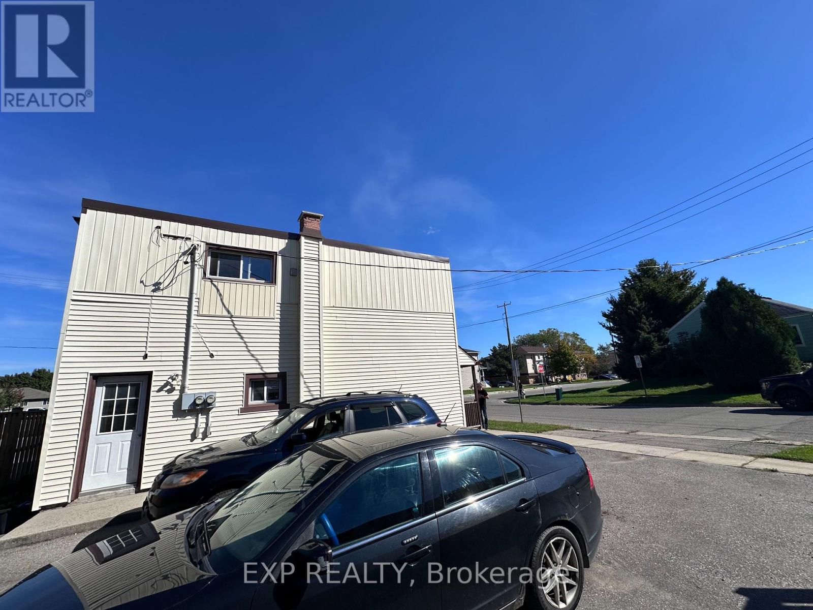 203 Grove Street, Norfolk (Simcoe), Ontario  N3Y 1K5 - Photo 3 - X9386533