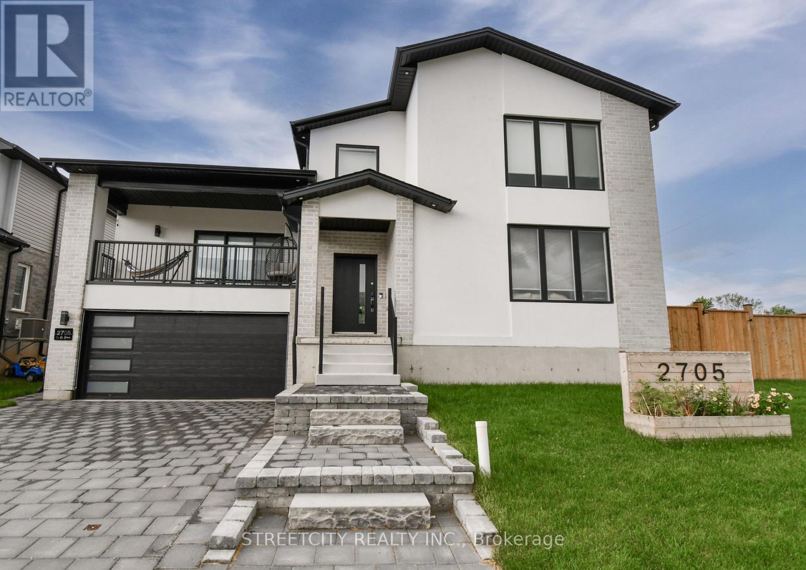 2705 ORIOLE DRIVE, london, Ontario