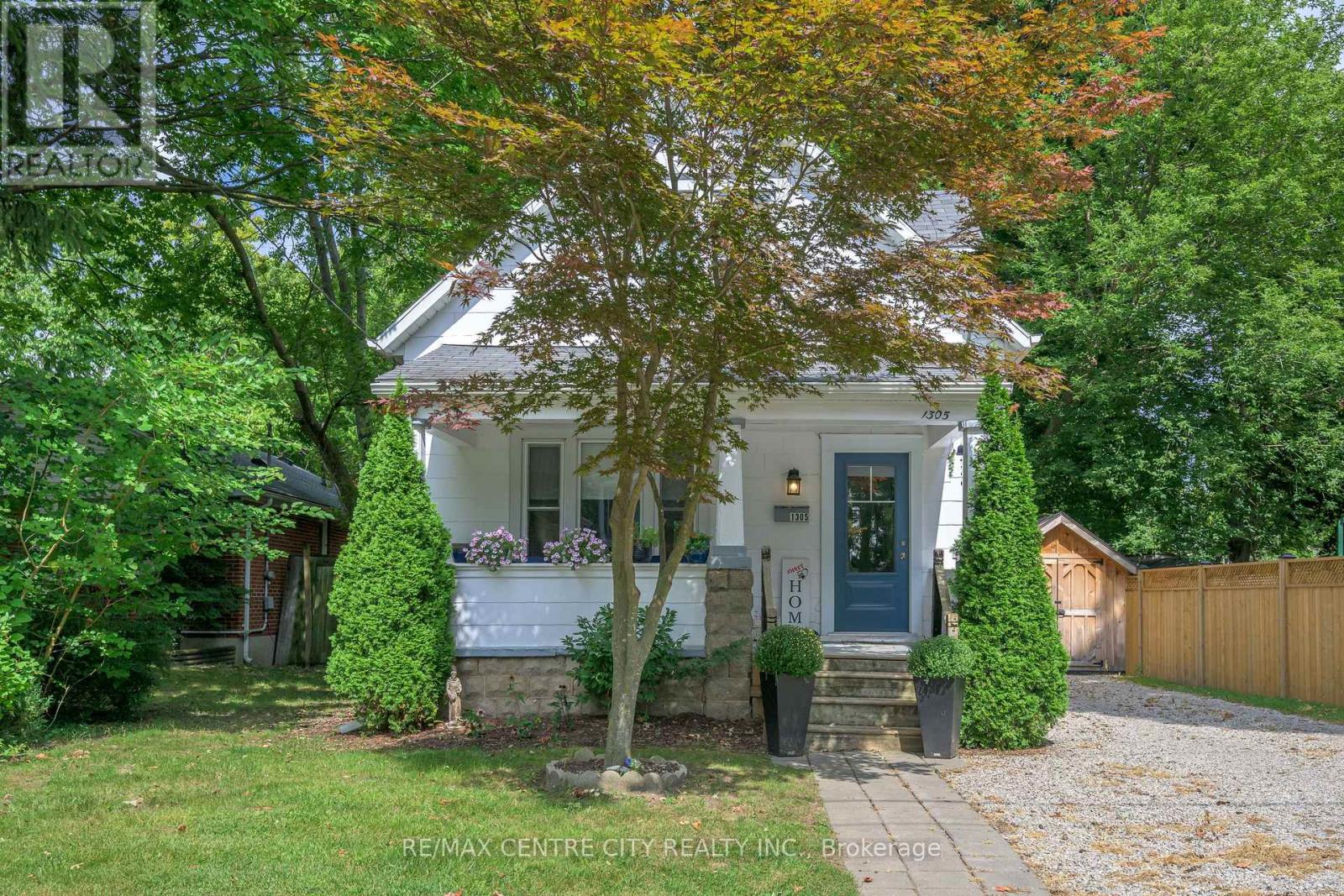 1305 Springbank Avenue, London, Ontario  N6K 1Z9 - Photo 2 - X9386847