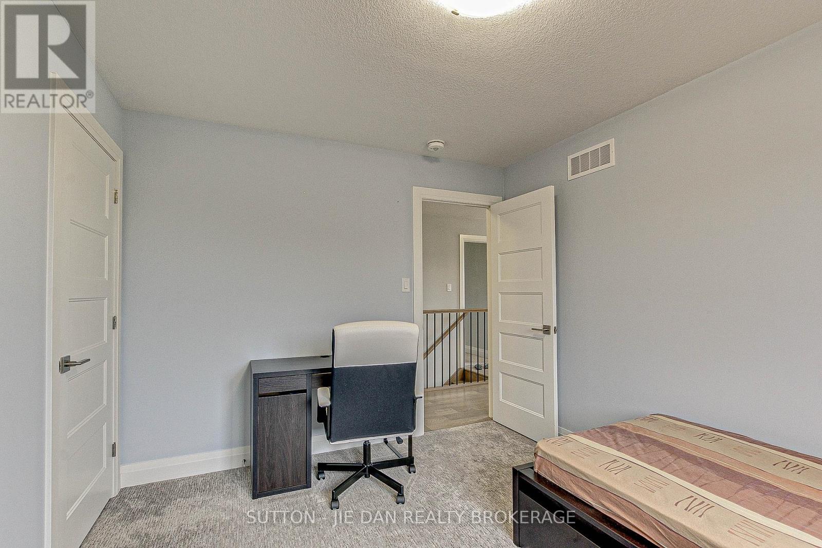 98 Locky Lane, Middlesex Centre (Komoka), Ontario  N0L 1R0 - Photo 15 - X9386867