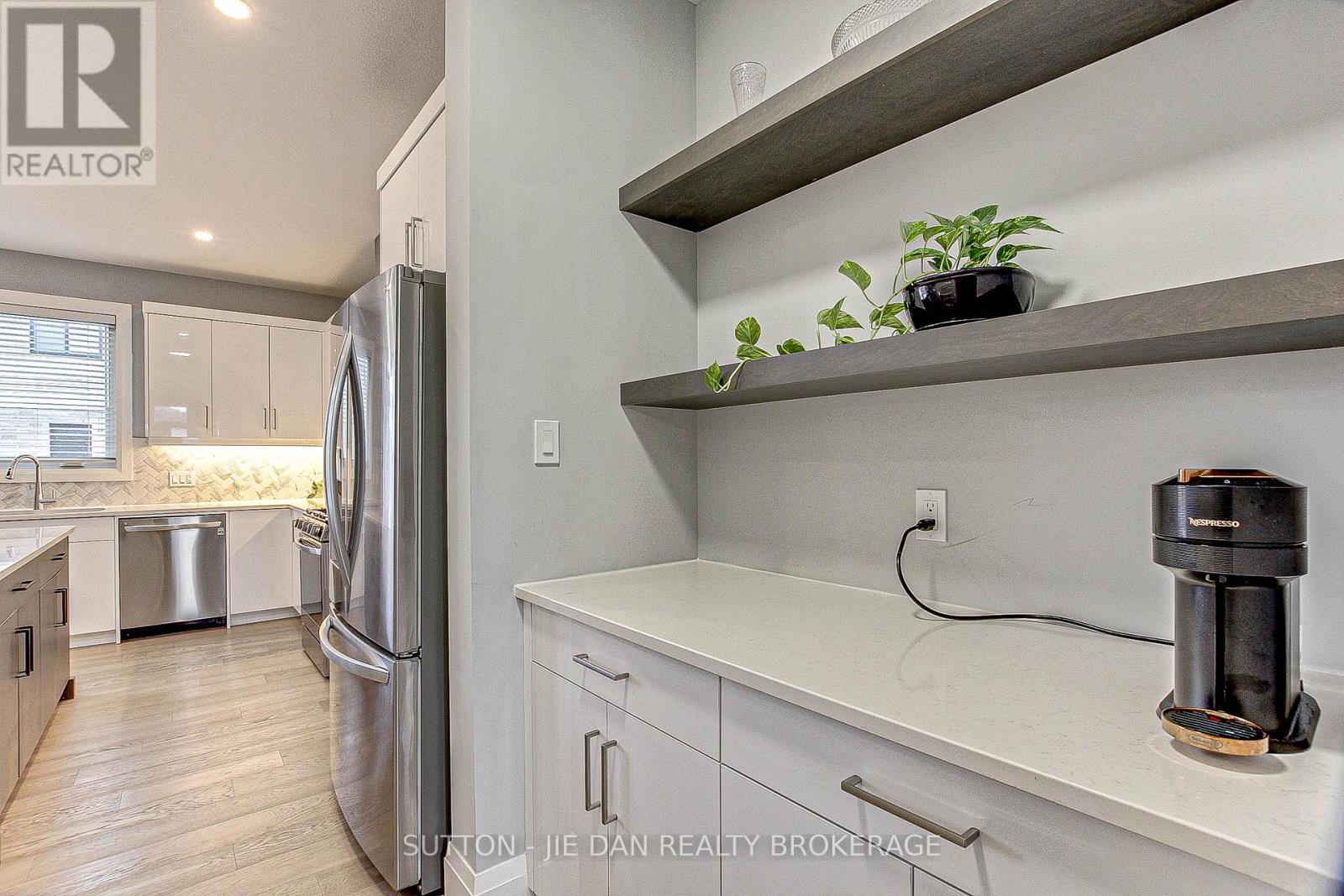 98 Locky Lane, Middlesex Centre (Komoka), Ontario  N0L 1R0 - Photo 34 - X9386867