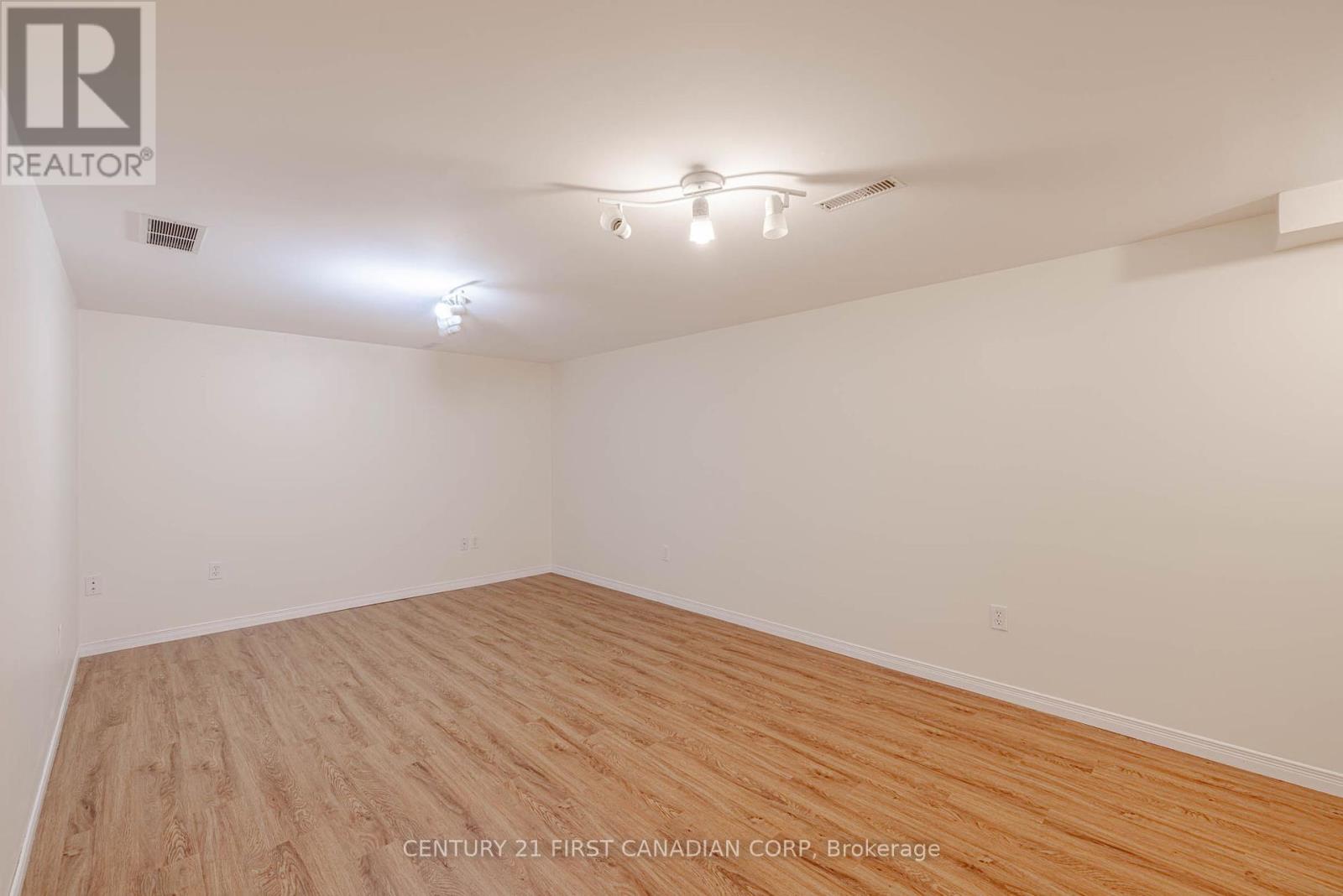798 Warwick Street, Woodstock, Ontario  N4S 4R1 - Photo 25 - X9386876