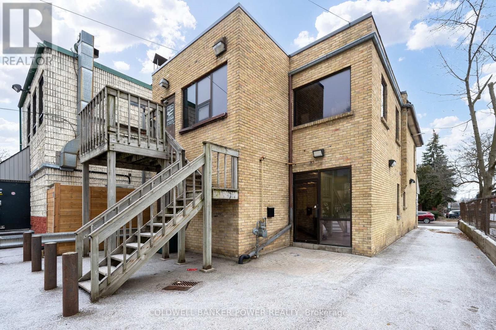 Upper - 159 Albert Street, London, Ontario  N6A 1L9 - Photo 2 - X9387171