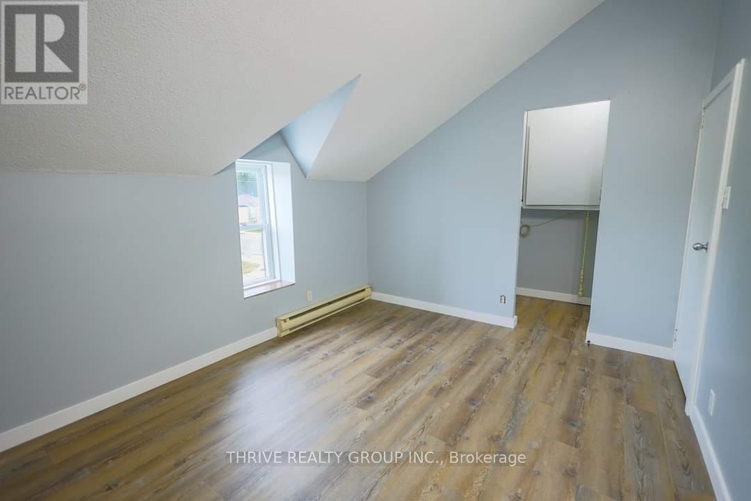 Upper - 211 Clarence Street, London, Ontario  N6B 2J9 - Photo 6 - X9387557