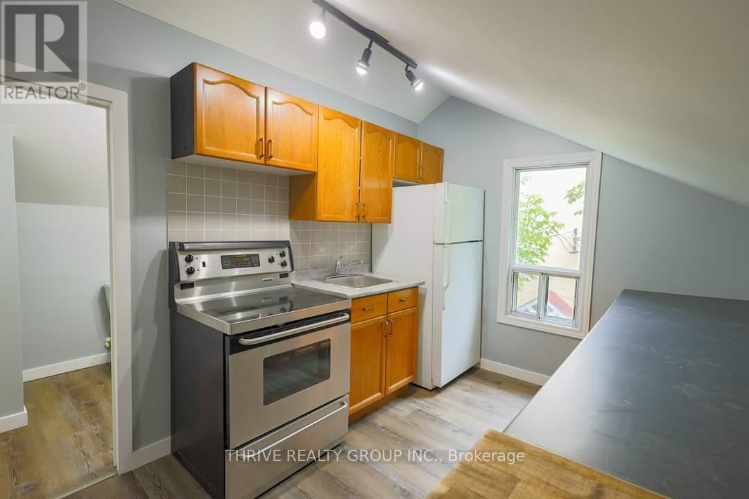 Upper - 211 Clarence Street, London, Ontario  N6B 2J9 - Photo 8 - X9387557
