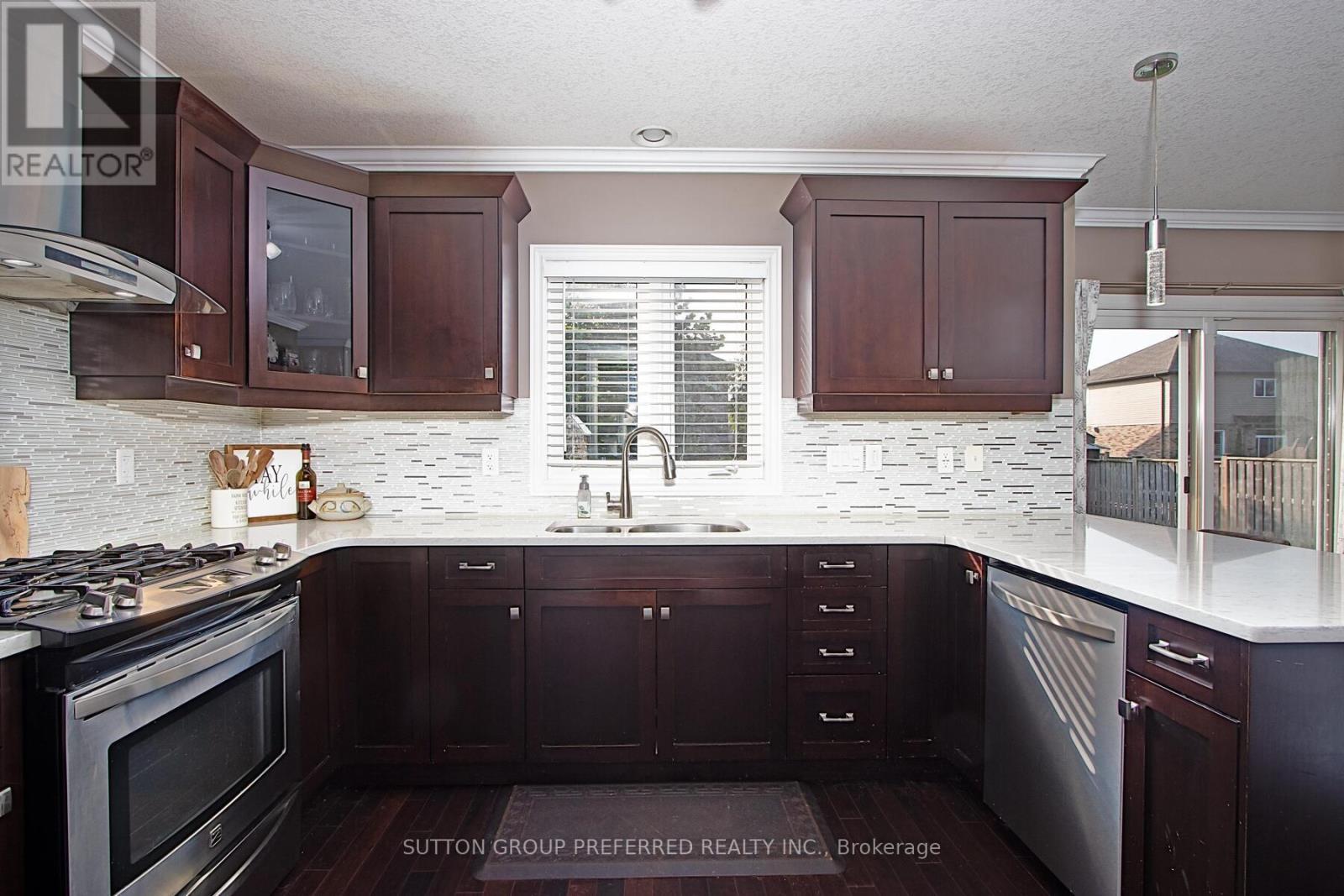 90 Oliver Crescent, Zorra, Ontario  N0M 2M0 - Photo 10 - X9388101