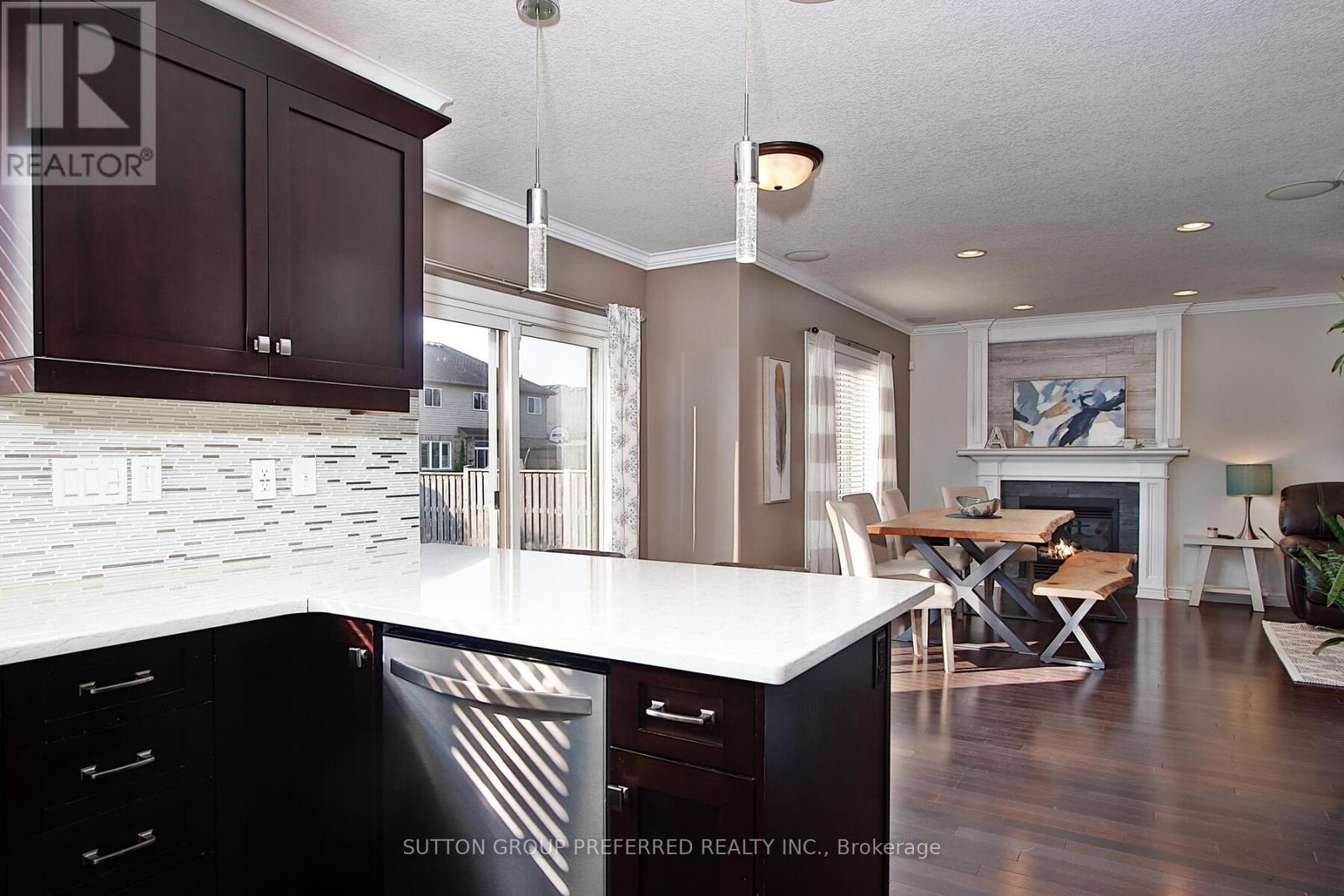 90 Oliver Crescent, Zorra, Ontario  N0M 2M0 - Photo 11 - X9388101