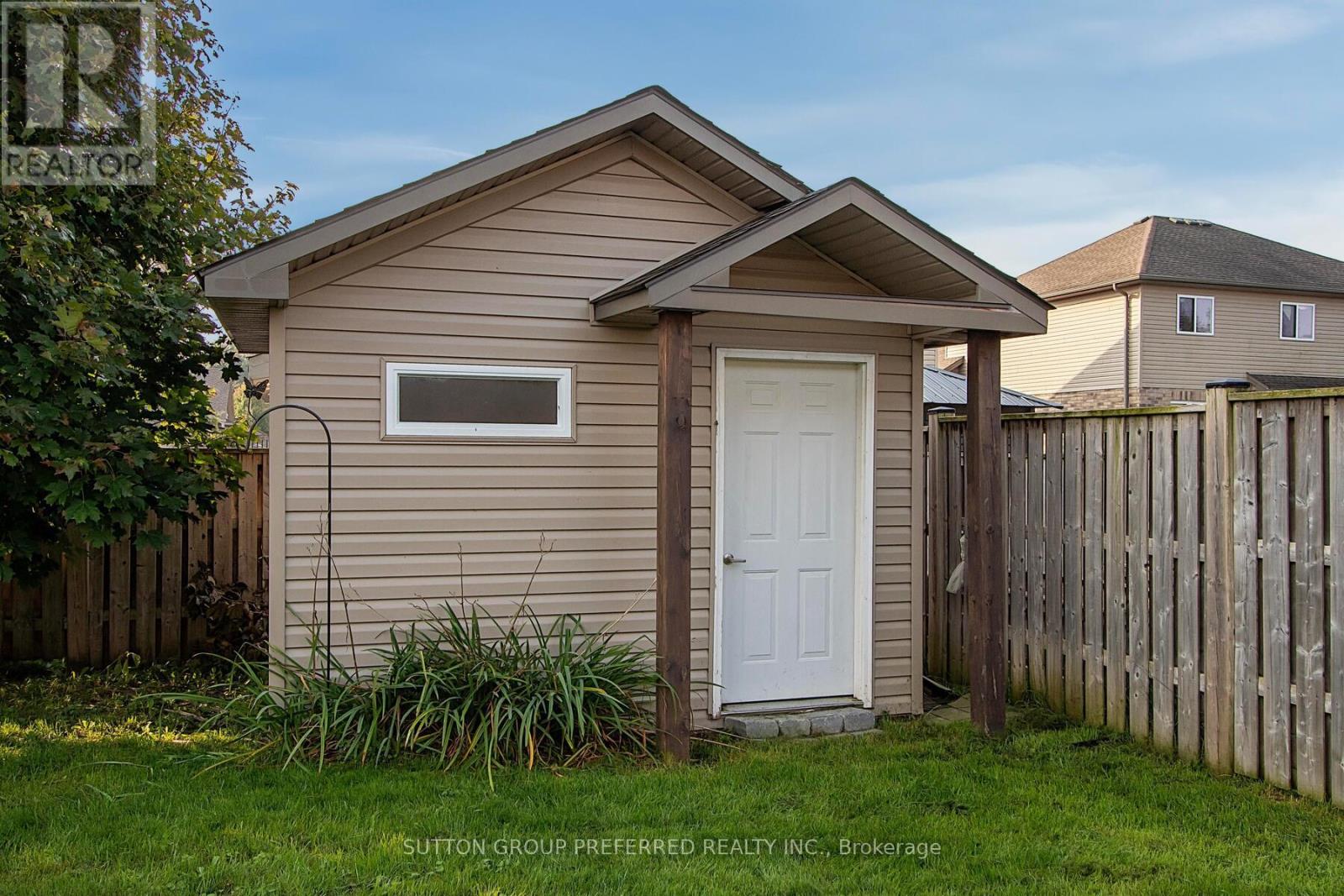 90 Oliver Crescent, Zorra, Ontario  N0M 2M0 - Photo 33 - X9388101