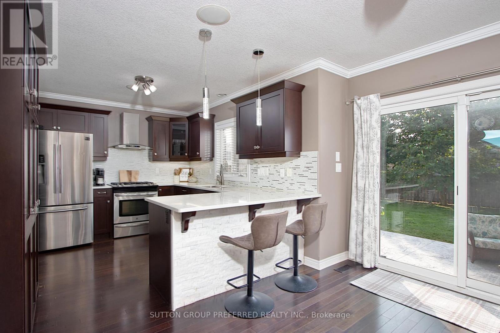 90 Oliver Crescent, Zorra, Ontario  N0M 2M0 - Photo 8 - X9388101