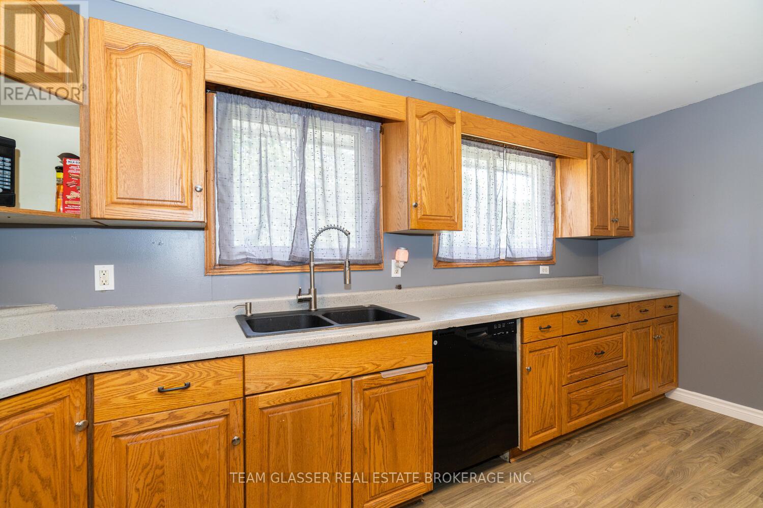 208 Evandale Road, West Elgin (West Lorne), Ontario  N0L 2P0 - Photo 10 - X9388128