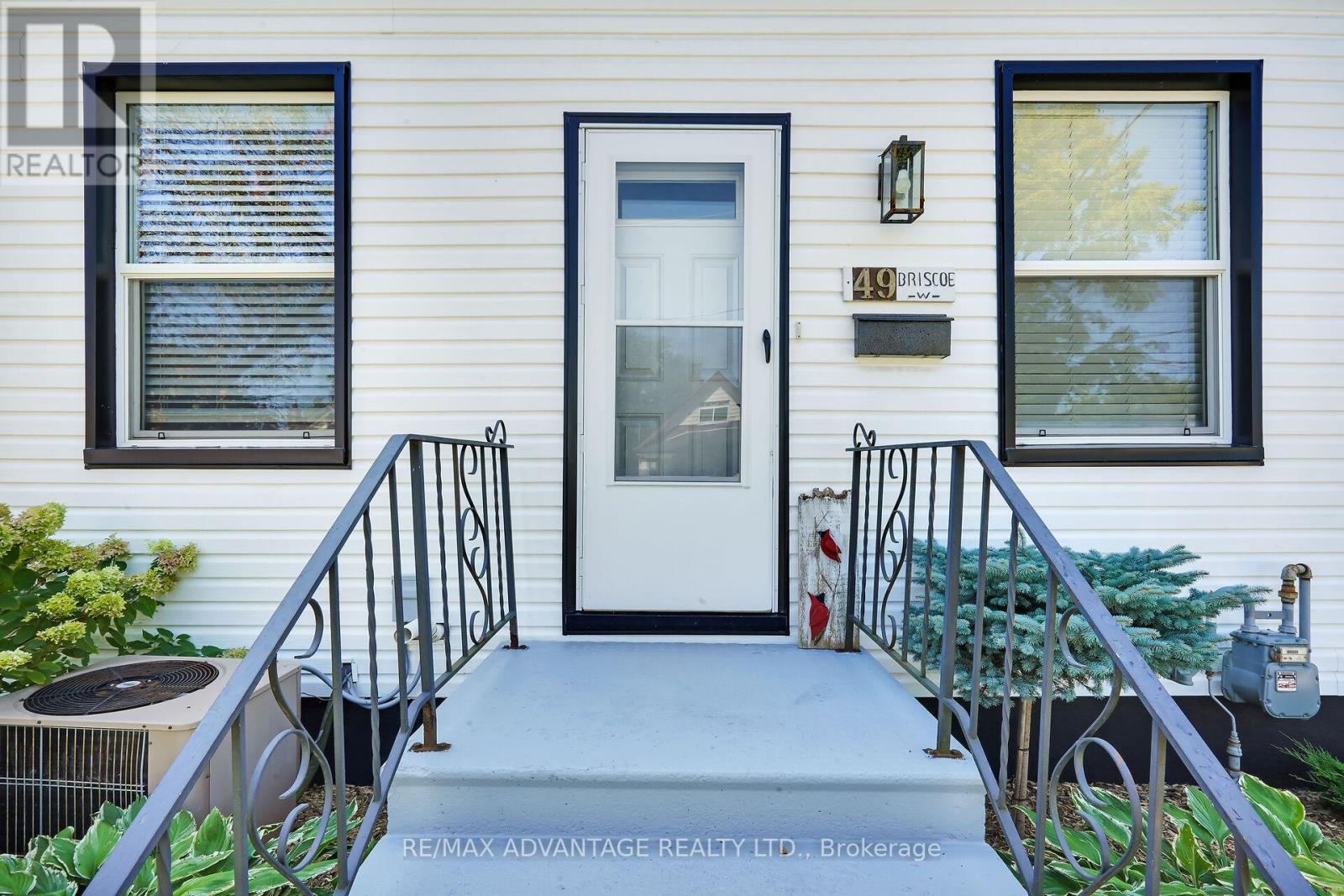 49 Briscoe Street W, London, Ontario  N6J 1M4 - Photo 3 - X9388146