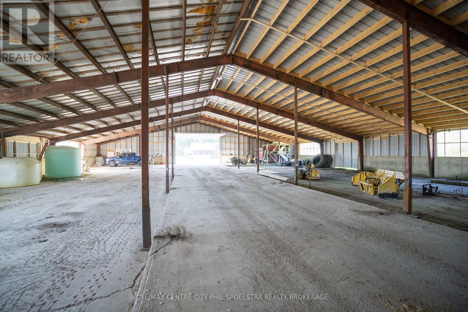 2225 15/16 Side Road, Clearview (New Lowell), Ontario  L0M 1N0 - Photo 37 - S9388242