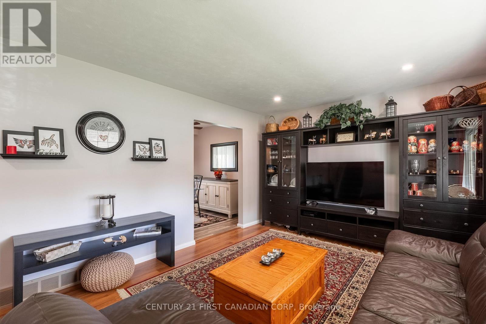 53 Dunwich Drive, St. Thomas, Ontario  N5R 4T7 - Photo 5 - X9388995