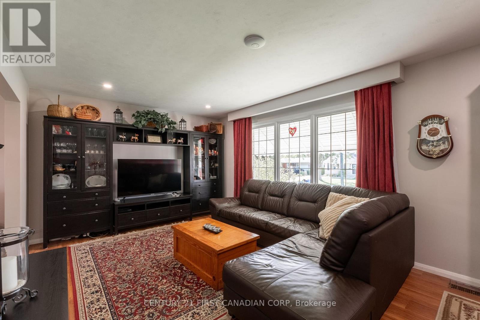 53 Dunwich Drive, St. Thomas, Ontario  N5R 4T7 - Photo 6 - X9388995