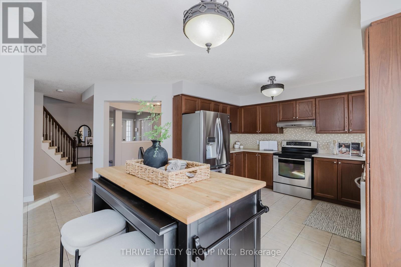 1007 Byronmanor Road, London, Ontario  N6K 5B1 - Photo 8 - X9389218
