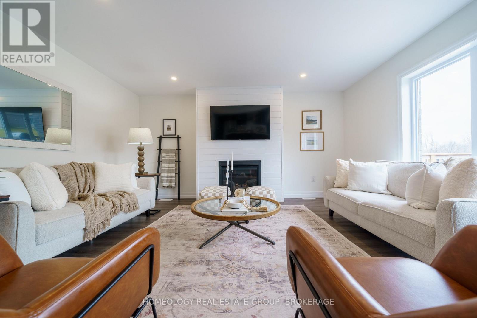 107 Phibbs Street, Lambton Shores (Forest), Ontario  N0N 1J0 - Photo 15 - X9389645