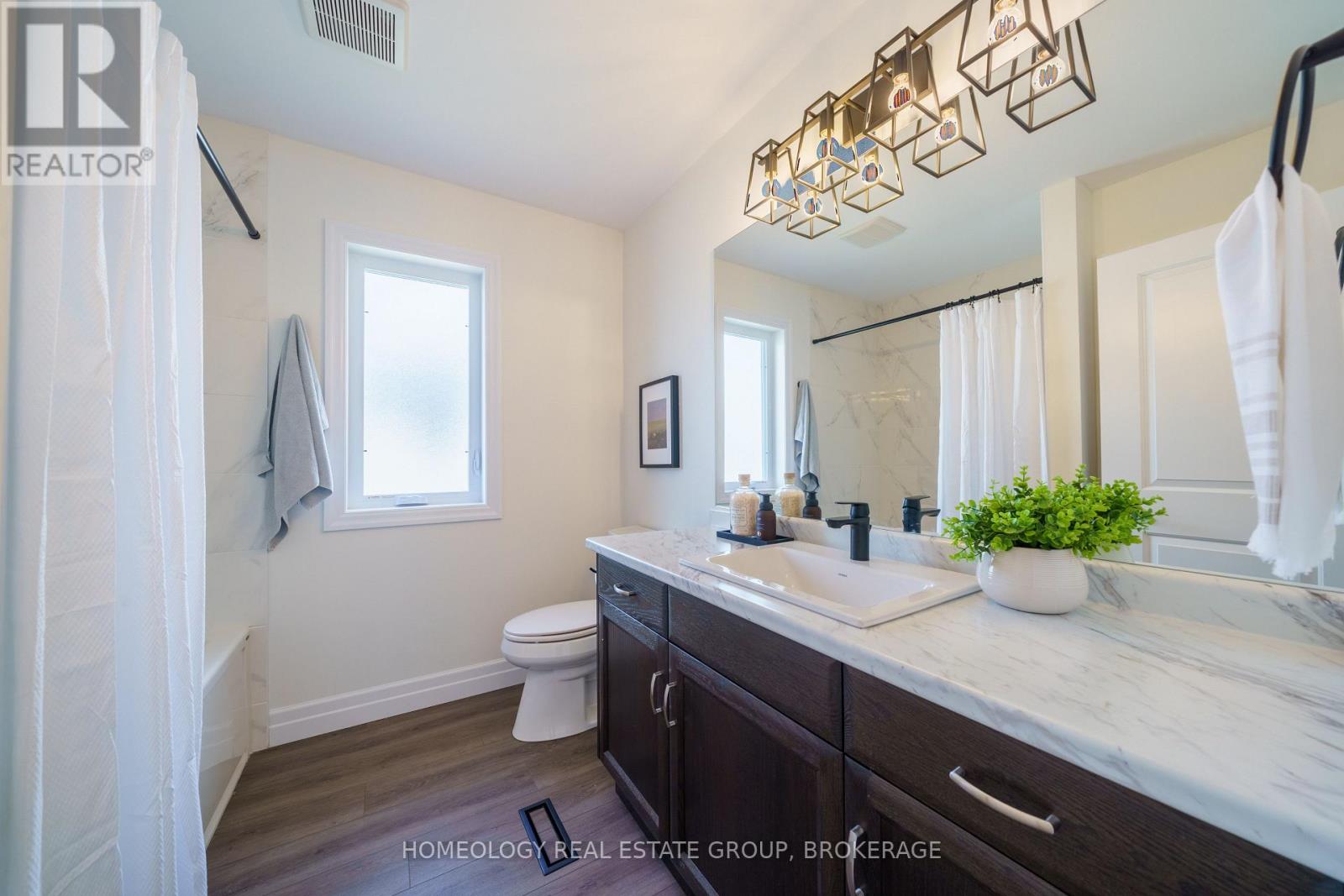 107 Phibbs Street, Lambton Shores (Forest), Ontario  N0N 1J0 - Photo 26 - X9389645