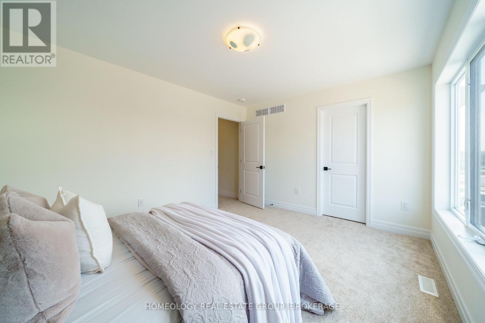 107 Phibbs Street, Lambton Shores (Forest), Ontario  N0N 1J0 - Photo 28 - X9389645