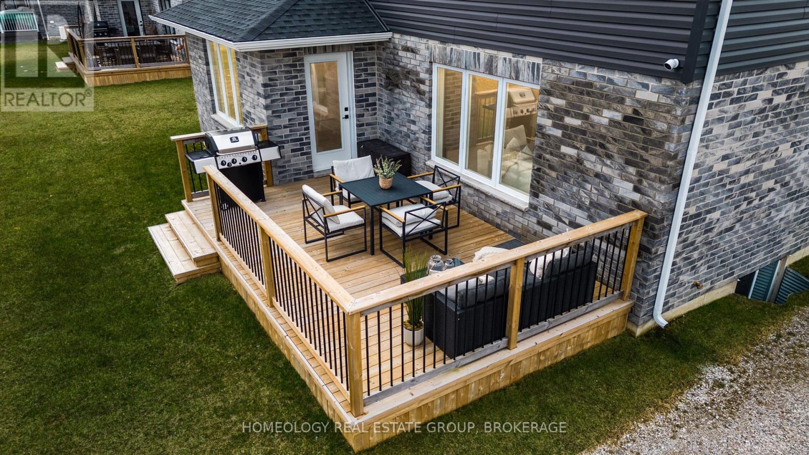107 Phibbs Street, Lambton Shores (Forest), Ontario  N0N 1J0 - Photo 34 - X9389645