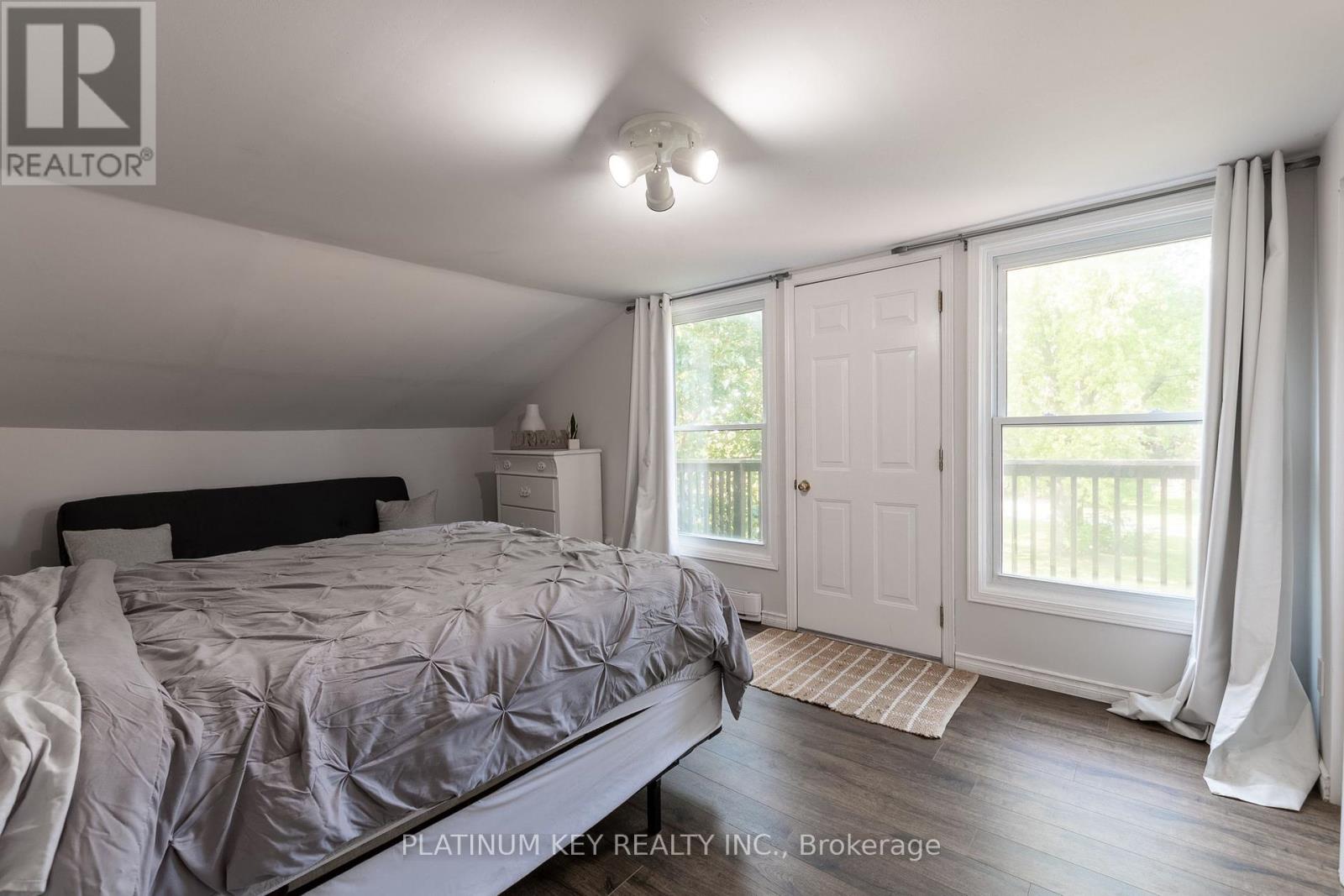 5409 Oak Avenue, Lambton Shores, Ontario  N0N 1J0 - Photo 27 - X9390512
