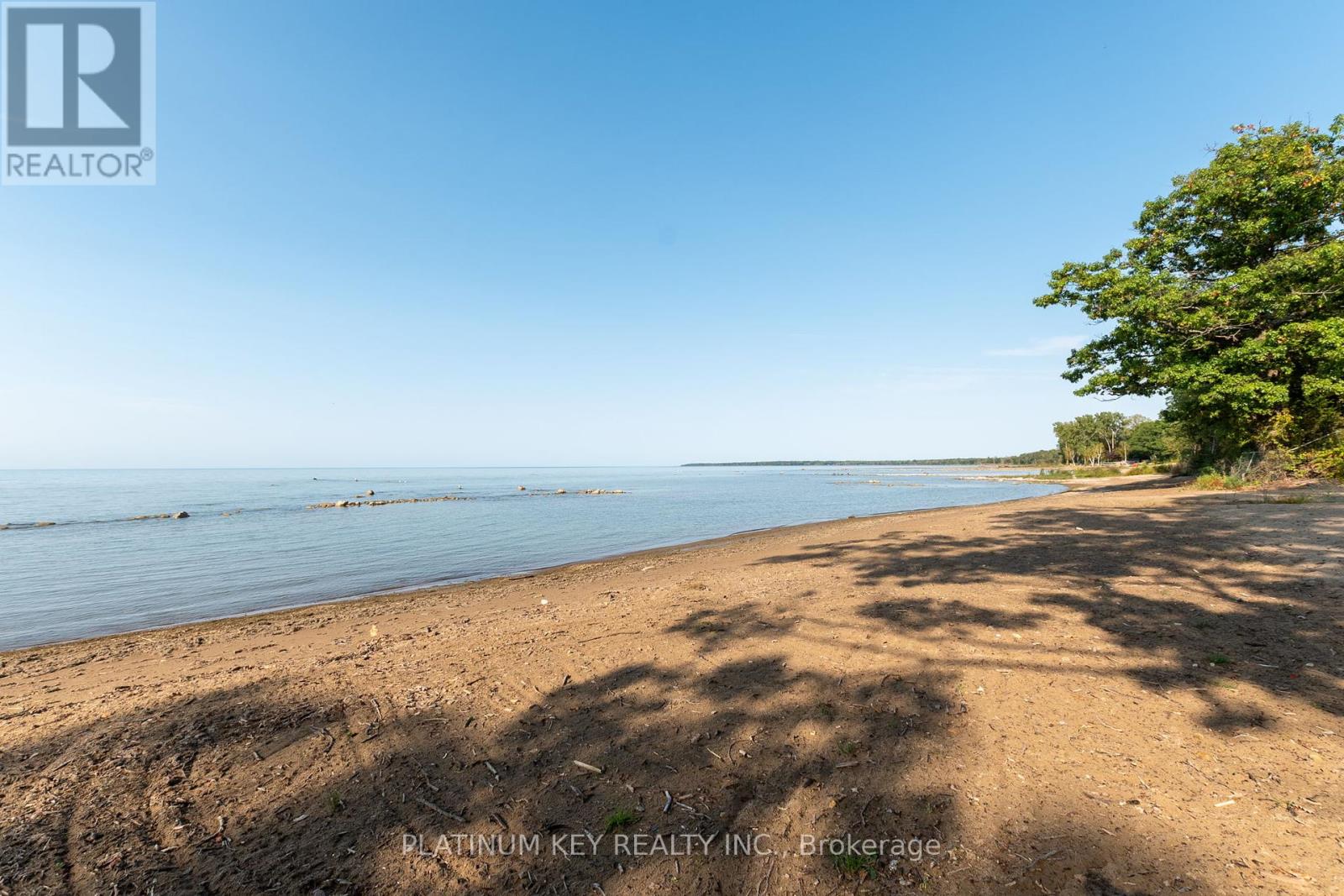 5409 Oak Avenue, Lambton Shores, Ontario  N0N 1J0 - Photo 38 - X9390512