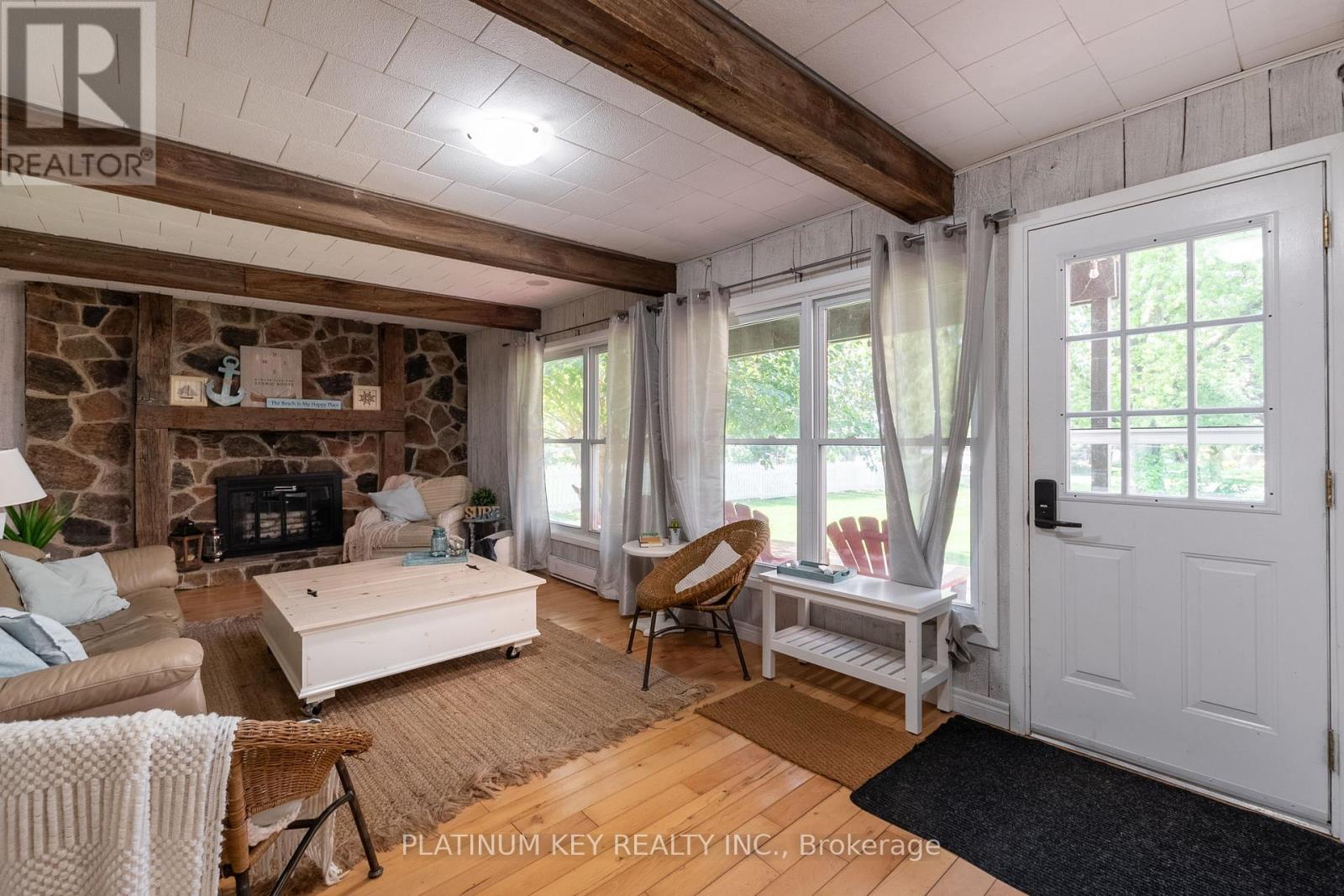 5409 Oak Avenue, Lambton Shores, Ontario  N0N 1J0 - Photo 5 - X9390512