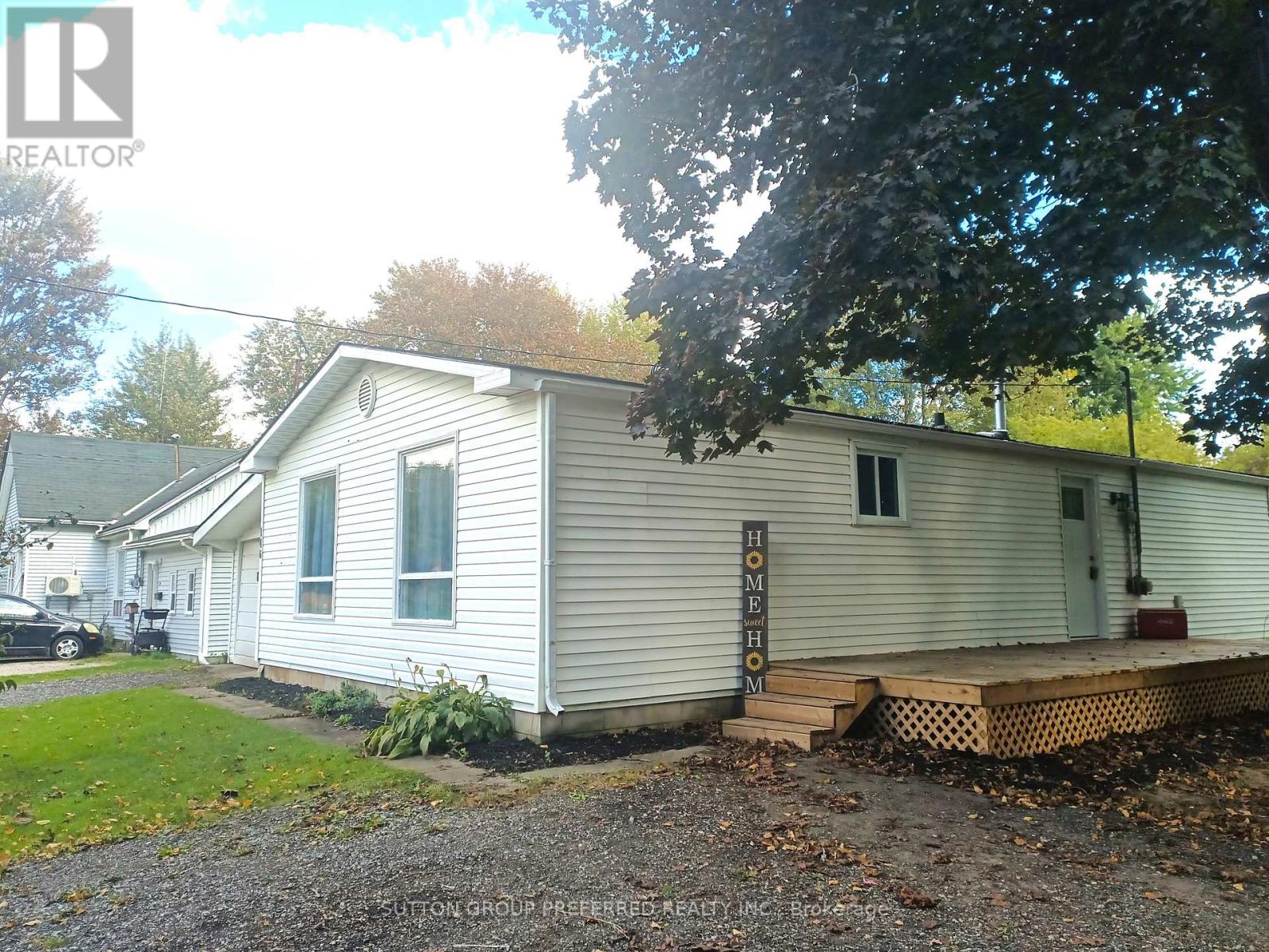 146 Frederic Street, West Elgin (West Lorne), Ontario  N0L 2P0 - Photo 3 - X9390582