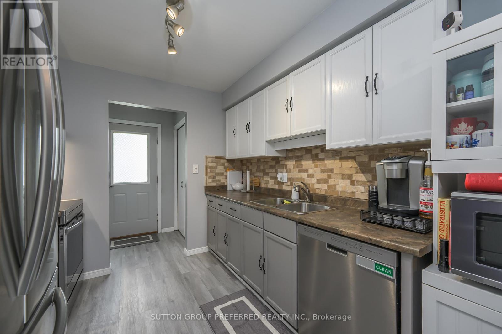 239 Portsmouth Crescent E, London, Ontario  N5V 4C9 - Photo 3 - X9390864