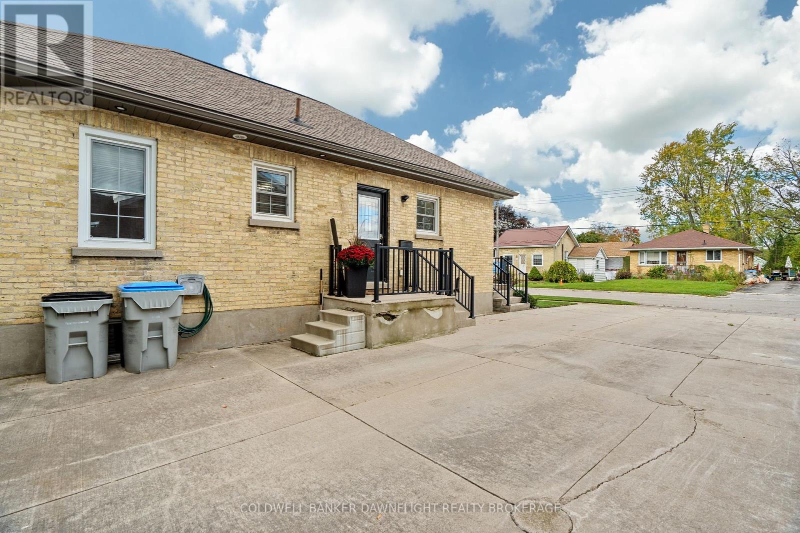 71 John Street W, South Huron (Exeter), Ontario  N0M 1S2 - Photo 34 - X9390926