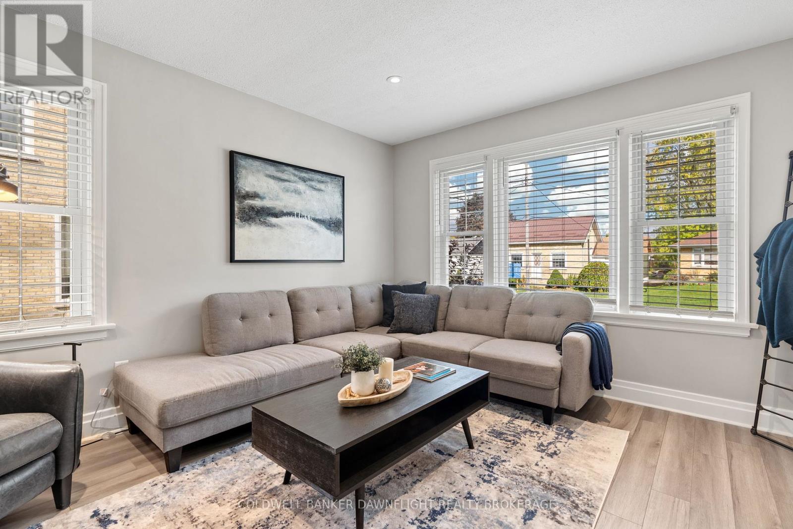 71 John Street W, South Huron (Exeter), Ontario  N0M 1S2 - Photo 6 - X9390926