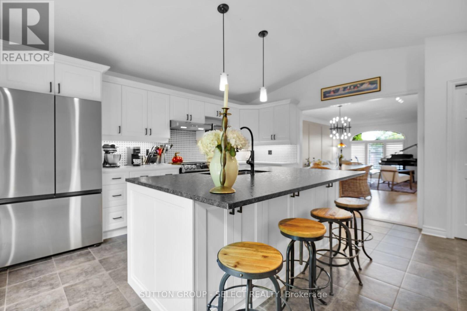655 Thornwood Court, London, Ontario  N6H 5J5 - Photo 13 - X9391076