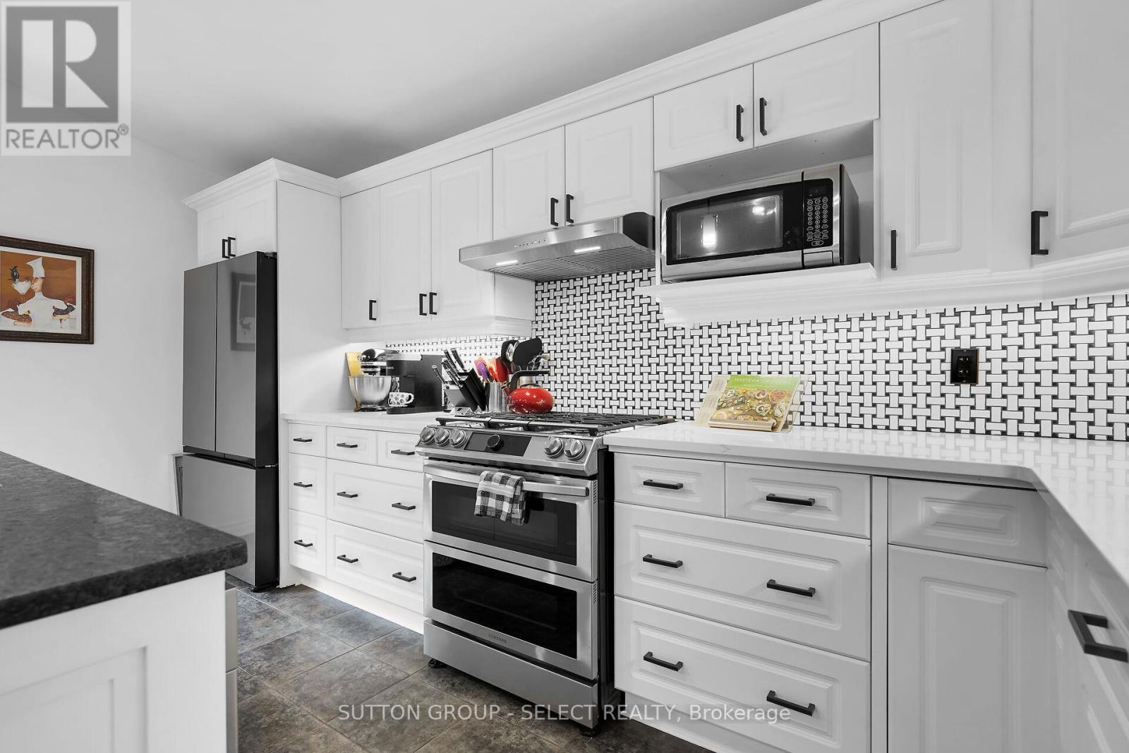 655 Thornwood Court, London, Ontario  N6H 5J5 - Photo 15 - X9391076