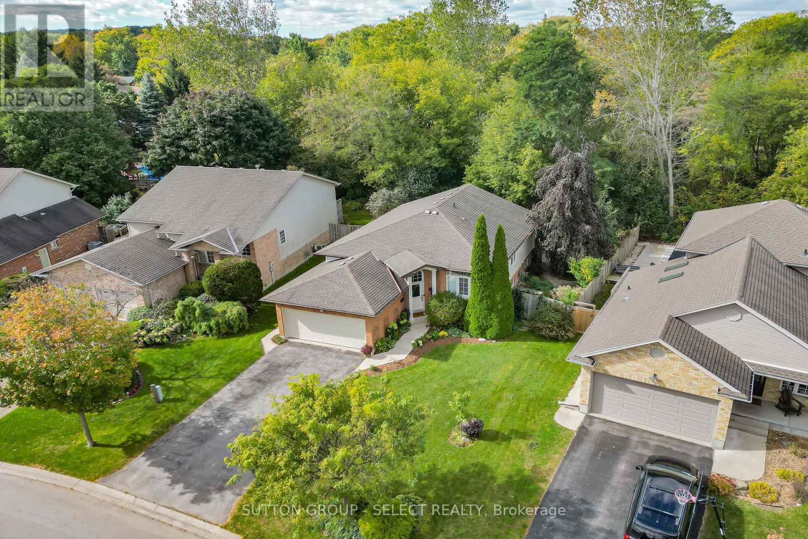 655 Thornwood Court, London, Ontario  N6H 5J5 - Photo 2 - X9391076