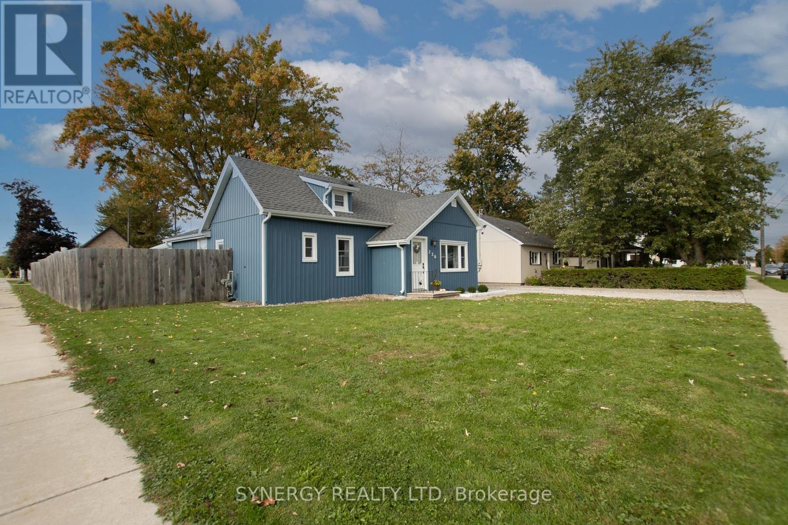 230 Currie Street, Southwest Middlesex (Glencoe), Ontario  N0L 1M0 - Photo 3 - X9391265