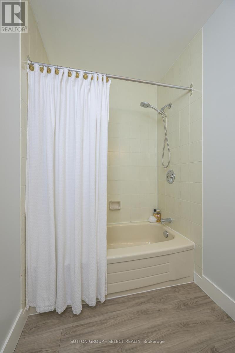 6907 Lambeth Walk, London, Ontario  N6P 1A5 - Photo 39 - X9391561