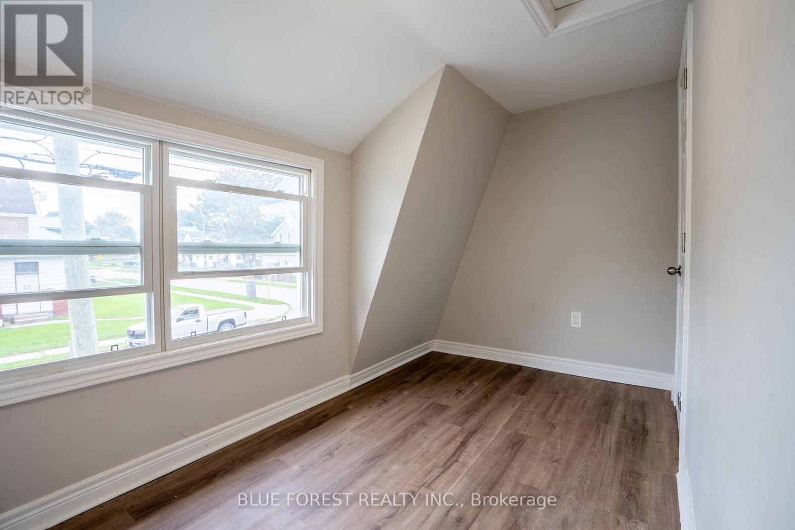 171 Raleigh Street, Chatham-Kent (Chatham), Ontario  N7M 2N6 - Photo 12 - X9392373