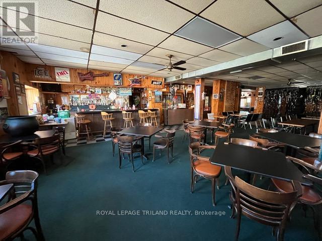 230 Main Street, Southwest Middlesex (Glencoe), Ontario  N0L 1M0 - Photo 2 - X9394067