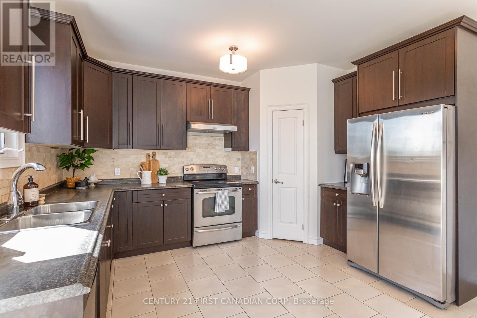 1316 Whetherfield Street, London, Ontario  N6H 0E5 - Photo 11 - X9395993